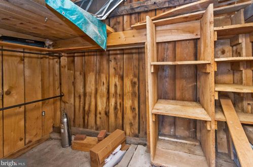 2695 Hemlock Dr, Palmerton PA  18071-9408 exterior