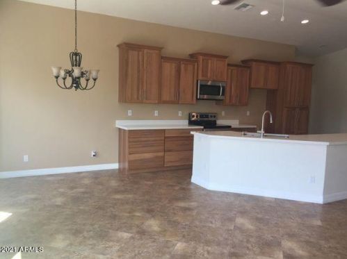 1383 Butler Cir, Chandler AZ  85225-5439 exterior