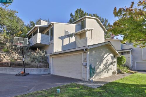 10 Janin Pl, Concord CA  94523-1116 exterior