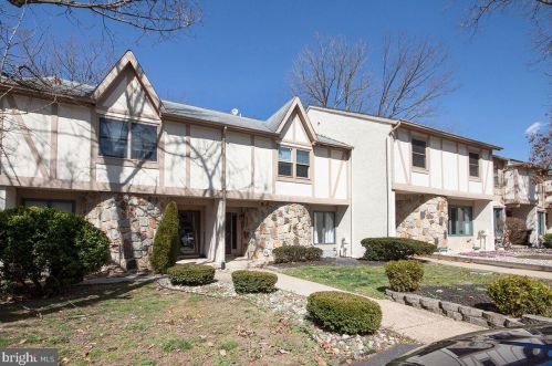 604 Jaeger Ct, Erial, NJ 08081-1111