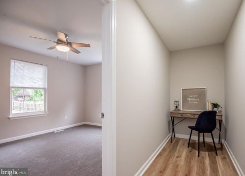 1954 Old Kirkwood Rd, Bear DE  19701-2235 exterior