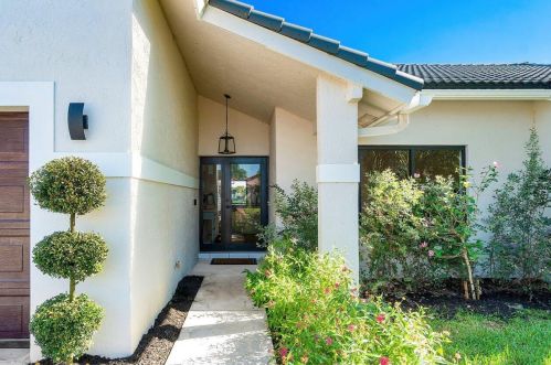 5657 Aspen Ridge Cir, Delray Beach FL  33484-2585 exterior