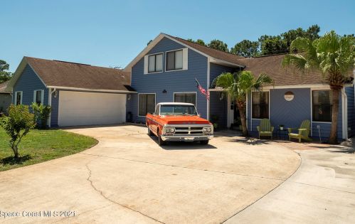 4745 Longbow Dr, Titusville, FL 32796-1402