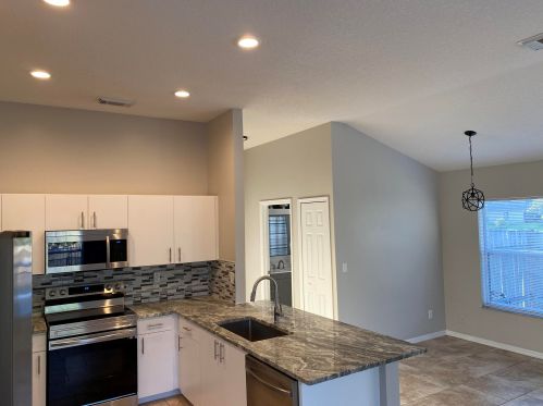 1012 Longfellow Rd, Fort Pierce FL  34953-2329 exterior