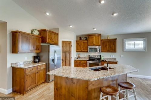 17958 Grant St, Otsego MN  55330-7073 exterior