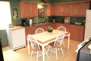 8057 Scranton Pl, Milwaukee, WI 53218-3545