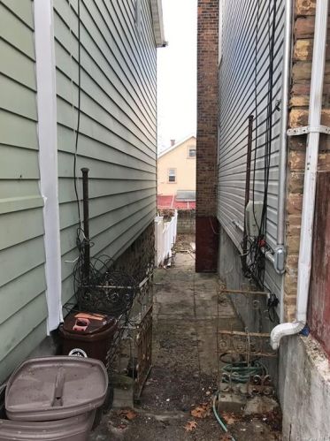 3719 Willett Ave, Bronx, NY 10467-5519