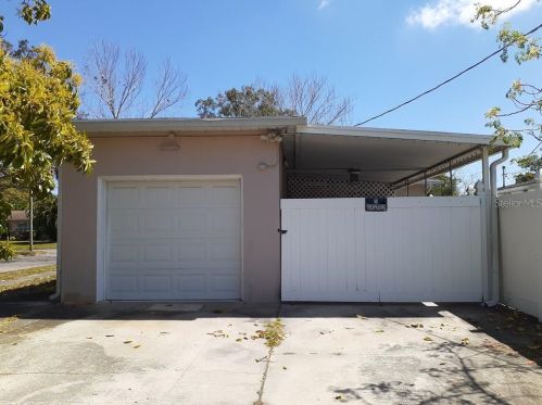 3846 26th St, Saint Petersburg, FL 33714-3904