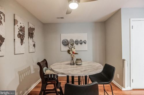 3056 Harbour Dr, Palmyra NJ  08065-2208 exterior