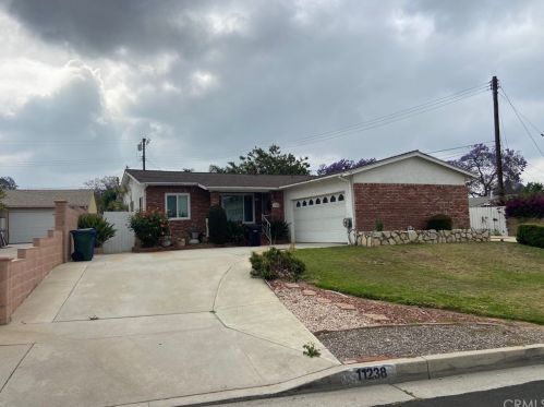 11238 Thrace Dr, Whittier, CA 90604-2028