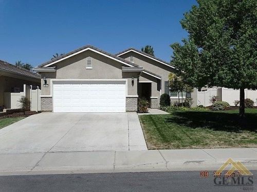 14010 Sandstone Peak Dr, Bakersfield, CA 93306-7771