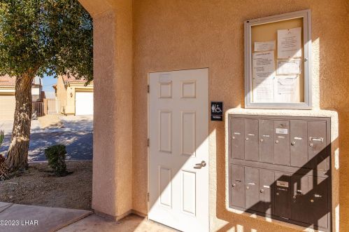 2010 Richey Cir, Lake Havasu City AZ  86403-2200 exterior
