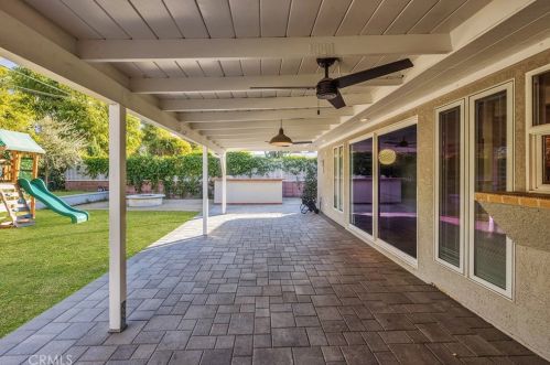 6450 Aldea Ave, Van Nuys CA  91406-5401 exterior