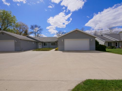 816 Mckay Ave, Alex, MN 56308-7534