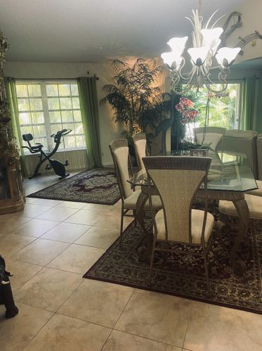 5432 Viburnum Cir, Delray Beach, FL 33484-9177