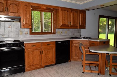 759 Sterling Dr, Fond Du Lac WI  54935-6242 exterior