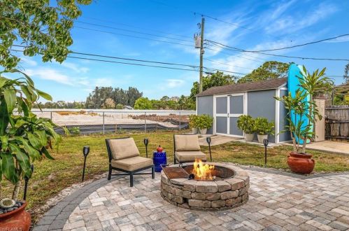 4567 San Antonio Ln, Bonita Springs, FL 34134-7213