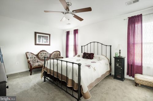 144 Colonial Dr, Charles Town WV  25414-4497 exterior