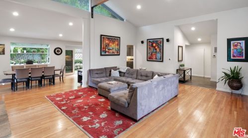 17032 Cotter Pl, Van Nuys, CA 91436-3830