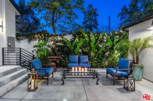 4552 Ethel Ave, North Hollywood CA  91605-4703 exterior