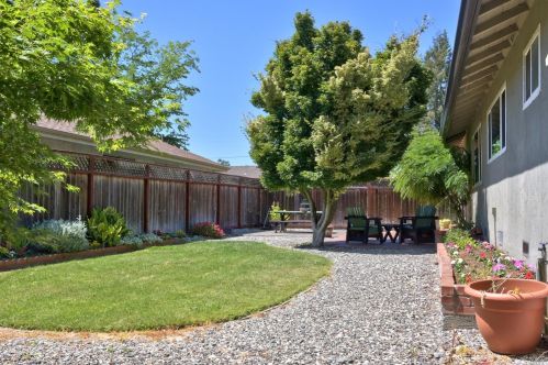 805 Jack London Dr, Santa Rosa CA  95409-3512 exterior