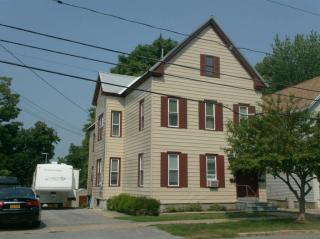 109 Hoosac St, Northbush, NY 12095-2509