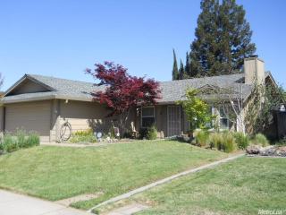 4723 Storrow Way, Sacramento, CA 95842-3654