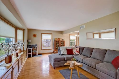 2008 Lilly St, East Troy, WI 53120-1114