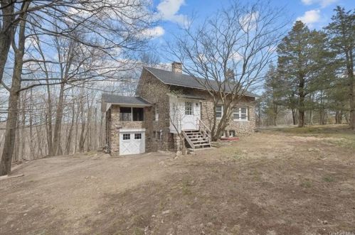 430 Rye Hill Rd, Monroe NY  10950-4509 exterior