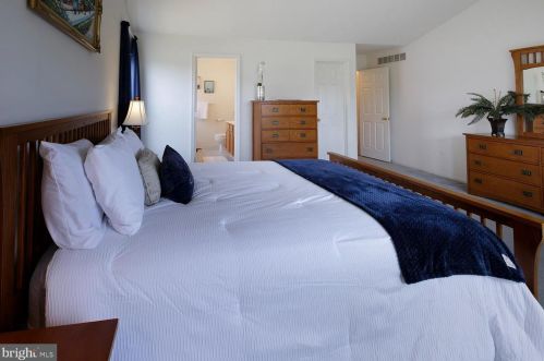 531 Riggs Ave, Berlin Boro NJ  08009-2712 exterior