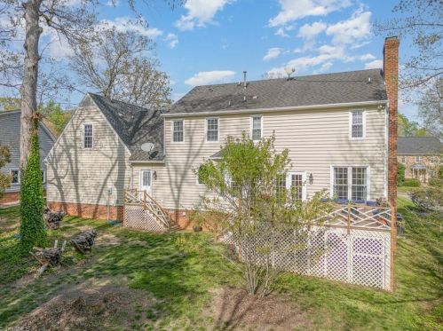 5317 Highstream Ct, Greensboro NC  27407-5825 exterior