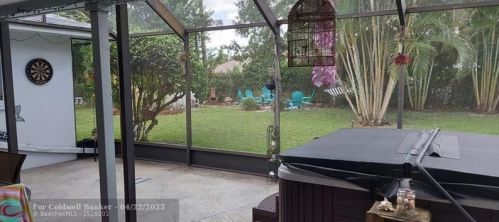 382 Gulfstream Ave, Fort Pierce FL  34983-1219 exterior