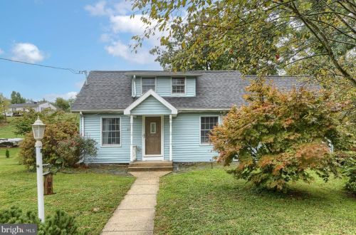200 Fairview Rd, Rudytown, PA 17070-2407