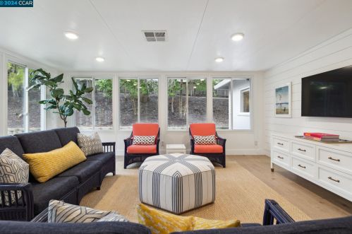 328 Glorietta Blvd, Orinda CA  94563-3204 exterior