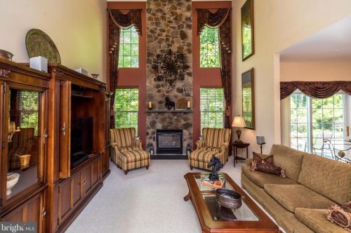 1599 Dreshertown Rd, Dresher PA  19025-1421 exterior