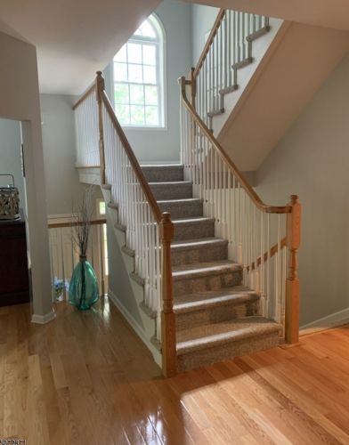 35 Henning Ter, Parsippany NJ  07834-3716 exterior