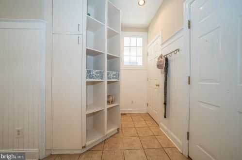 825 Bryn Mawr Ave, Newtown Square PA  19073-4333 exterior