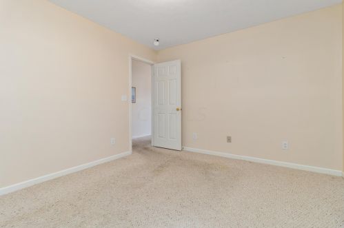 136 Prospect Ave, Bellefontaine OH  43311-1518 exterior