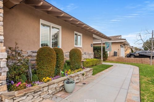 2603 Coolidge Ave, Orange, CA 92867-5209