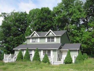 330 Slabtown Rd, Silverstone, NC 28698-9391
