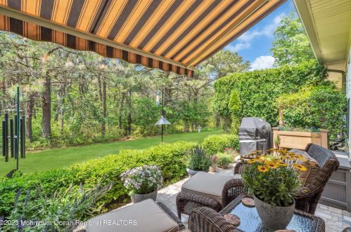 92 Riva Blvd, Bricktown NJ 08723-7983 exterior