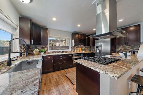 4732 Newton St, Denver CO 80219-2632 exterior