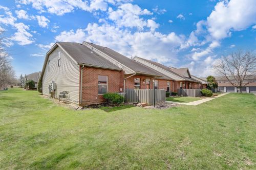 4028 Ryland Dr, Springfield OH  45503-1775 exterior