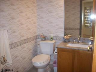 11 Coquille Beach Dr, Brigantine City NJ  08203-1144 exterior