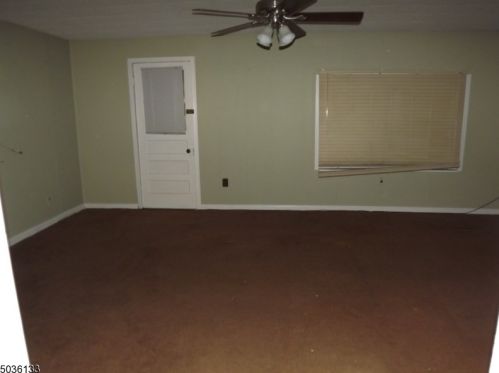 10 Bush St, Oxford NJ  07863-3001 exterior