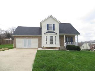 2554 Elkmont Dr, Clarksville, TN 37040-2868