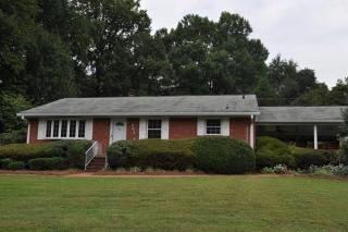 161 Laura Ave, Winston Salem, NC 27105-1318