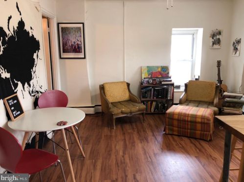 203 North St, Carlisle, PA 17013-2539