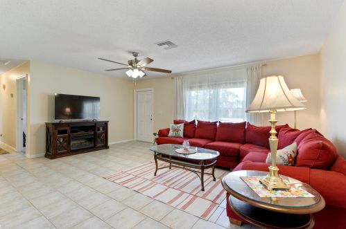3549 Taconic Dr, West Palm Beach FL  33406-4916 exterior