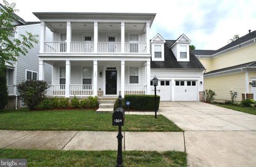 1304 Graham Dr, Fredericksburg VA  22401-2650 exterior